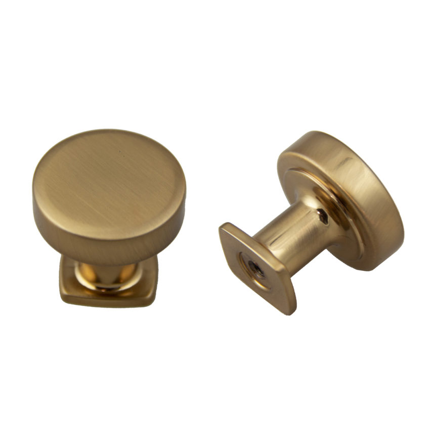 Knobs & Pulls